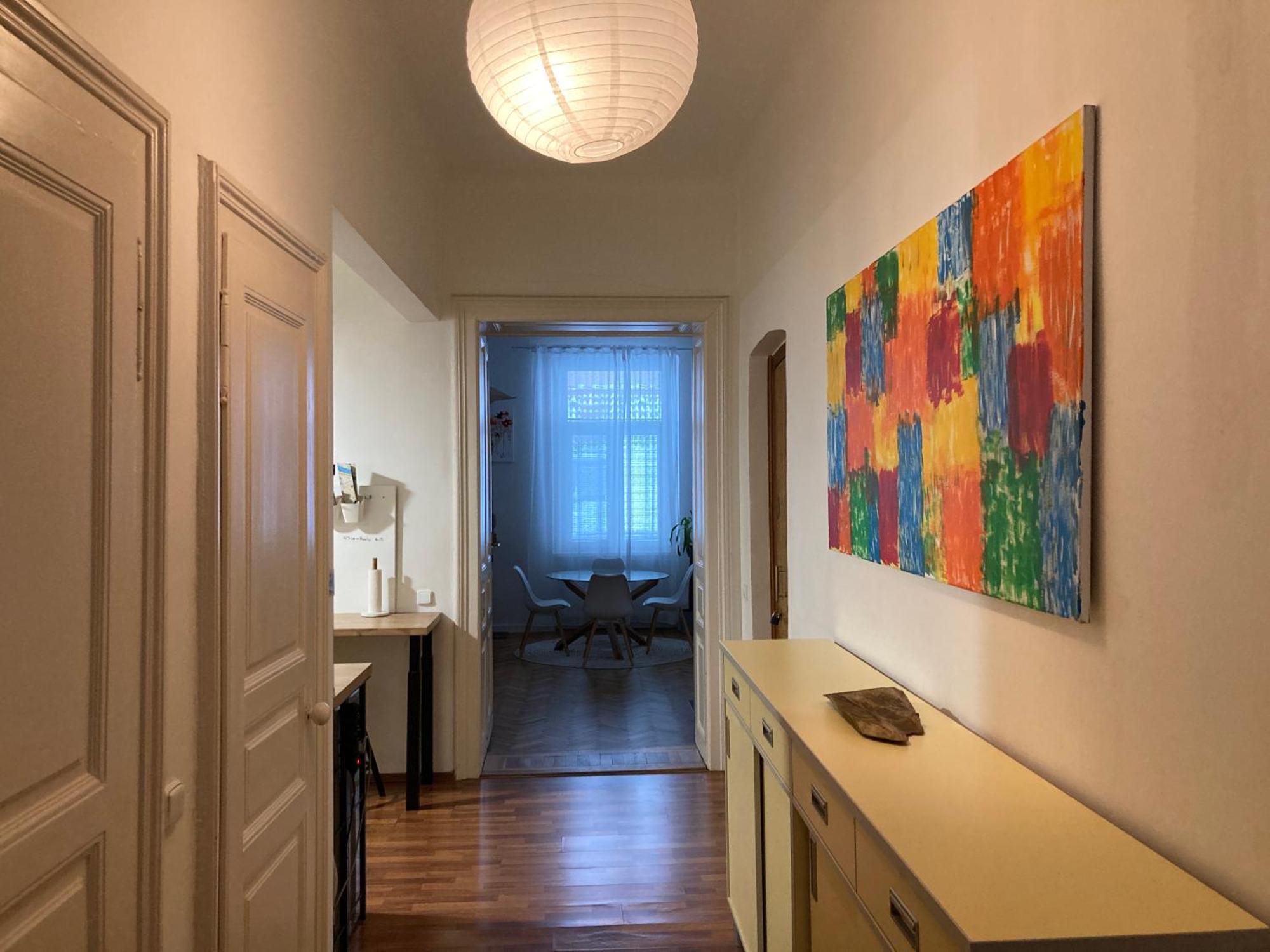 Downtown 3 Bdr Charm - Walk To All Attractions Bratislava Esterno foto